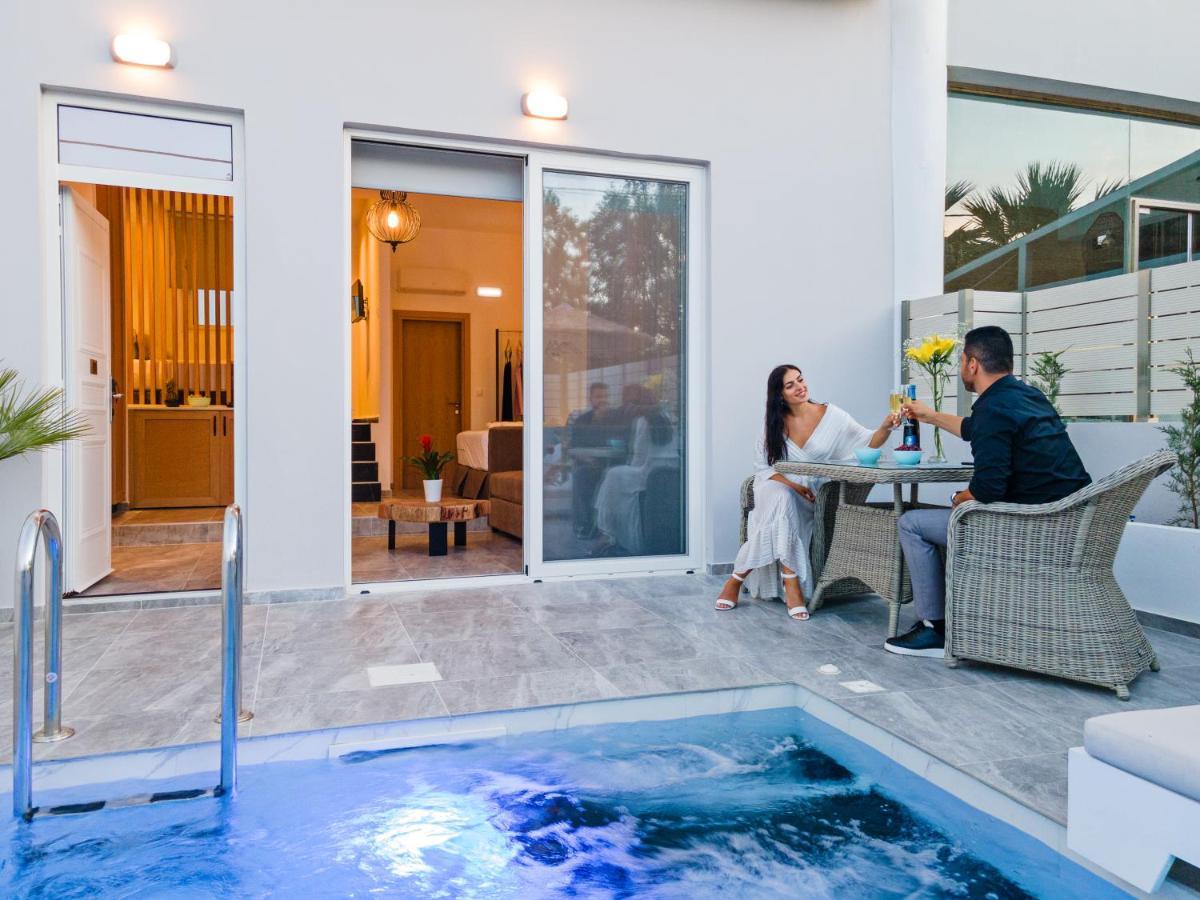 Delfina Boutique Hotel Paralia Kourna Eksteriør billede