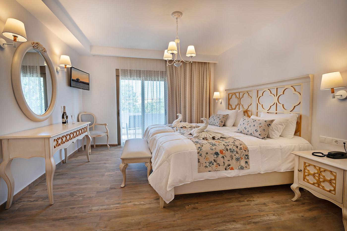 Delfina Boutique Hotel Paralia Kourna Eksteriør billede